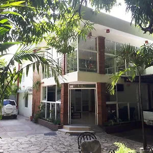 Hotel Alcaldeza - Garden House, Santo Domingo